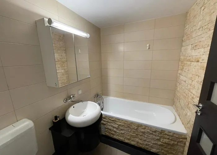 Turqoise Luxury Near Unirii Square * Bukurešť