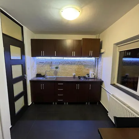 Turqoise Luxury Near Unirii Square Apartment Bucharest